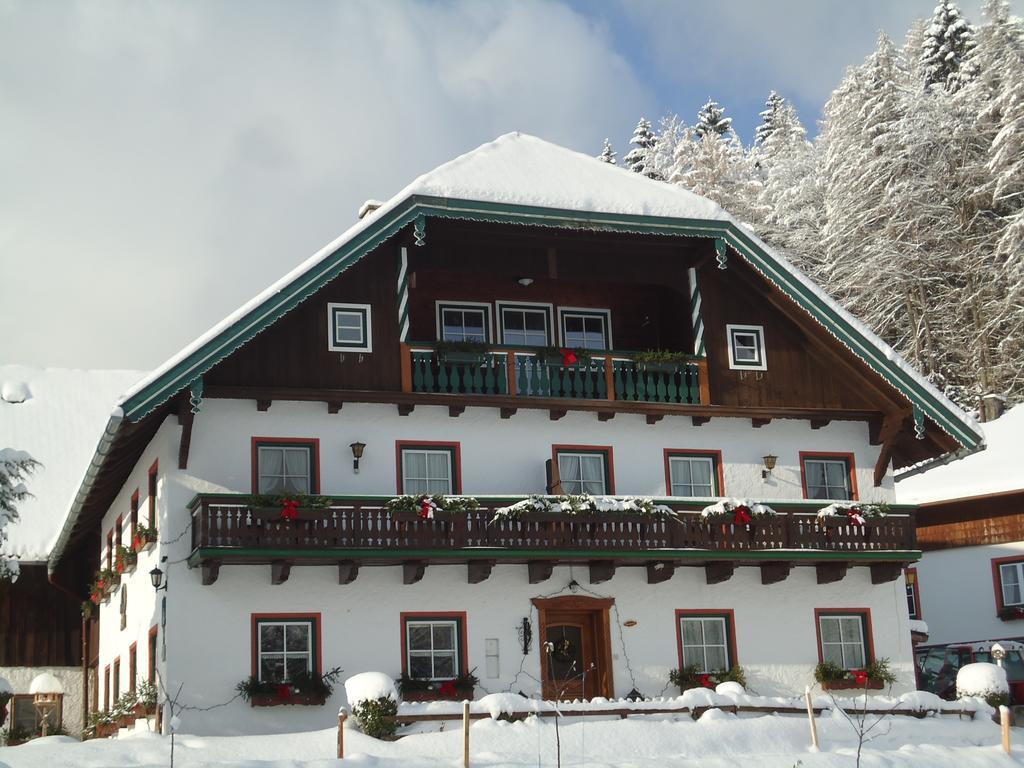 Wohlfuehlbauernhof Bambichlhof Vila Fuschl am See Exterior foto