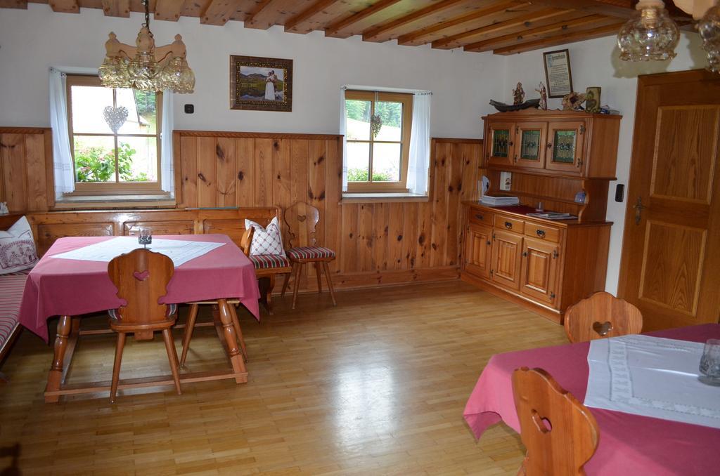 Wohlfuehlbauernhof Bambichlhof Vila Fuschl am See Exterior foto